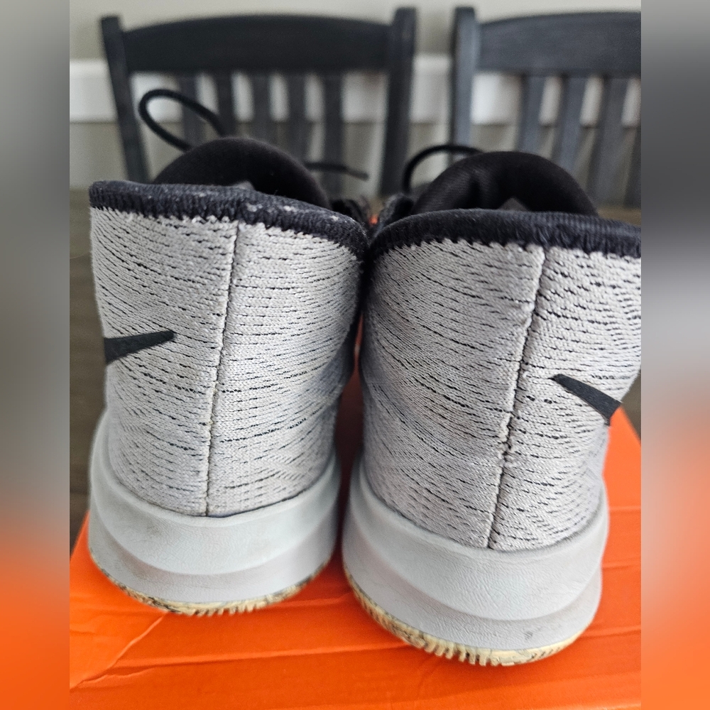 Nike Zoom Evidence III Black and Grey High-Top Basketball Shoes 8.5 - Picture 4 of 6